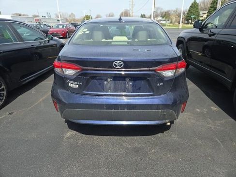 Used 2020 Toyota Corolla LE image 5