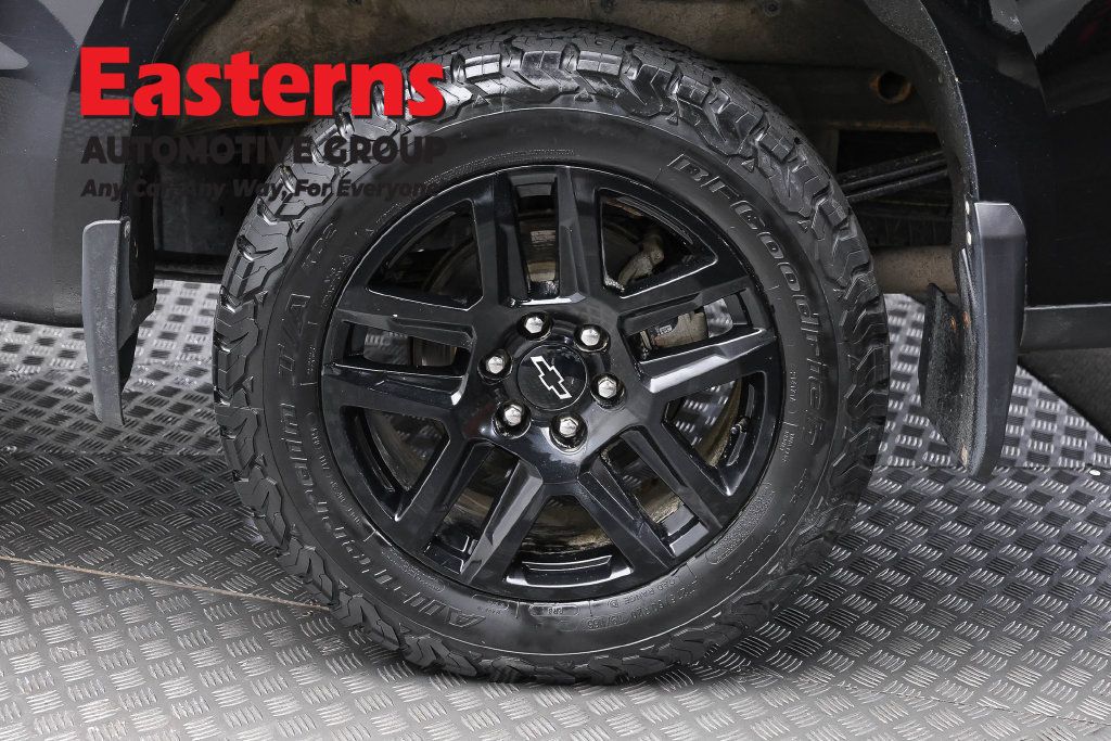 Used 2024 Chevrolet Silverado 1500 RST w/ Z71 Off-Road Package AWD/4WD image 10