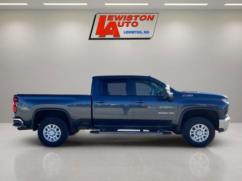 Used 2020 Chevrolet Silverado 3500 LT w/ All Star Edition image 13