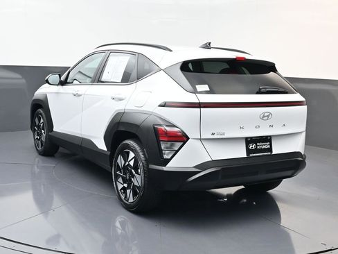 Certified 2025 Hyundai Kona SEL FWD image 6