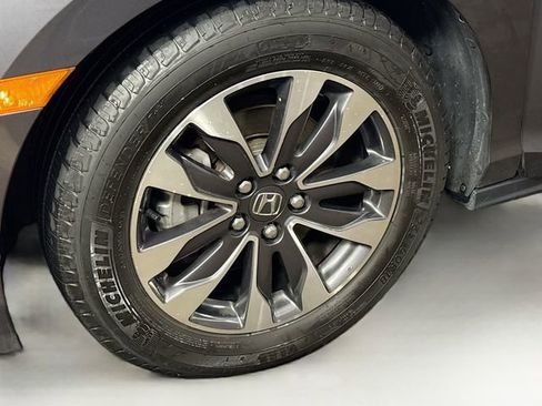 Certified 2024 Honda Odyssey EX-L image 37