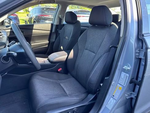 Used 2023 Honda Accord EX image 7