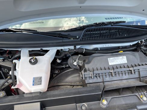Used 2025 GMC Savana 2500 w/ Driver Convenience Package RWD image 30