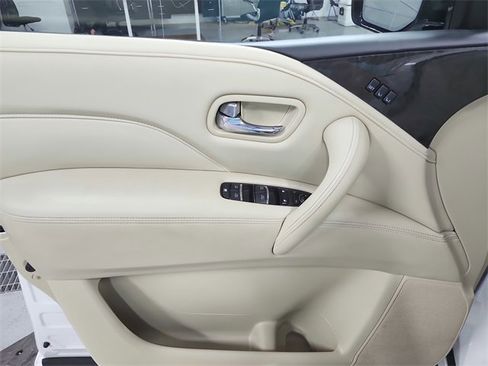 Used 2023 INFINITI QX80 Luxe w/ Cargo Package image 36
