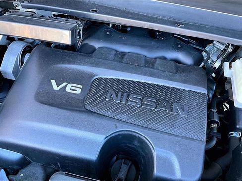 Used 2020 Nissan Pathfinder S image 30