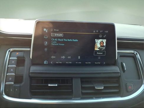 Used 2022 Chevrolet Tahoe LT w/ Luxury Package image 19