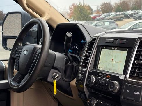 Used 2017 Ford F250 XLT w/ XLT Value Package image 20