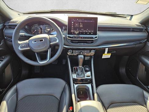 New 2026 Jeep Compass Latitude AWD/4WD image 11