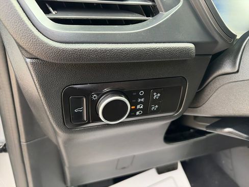 Used 2023 Ford Escape Active image 18