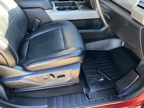 Used 2017 Ford F350 Lariat w/ Chrome Package image 11