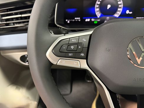 New 2026 Volkswagen Jetta SE image 12