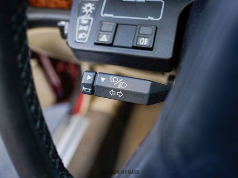 Used 1988 Jaguar XJ Vanden Plas RWD image 34