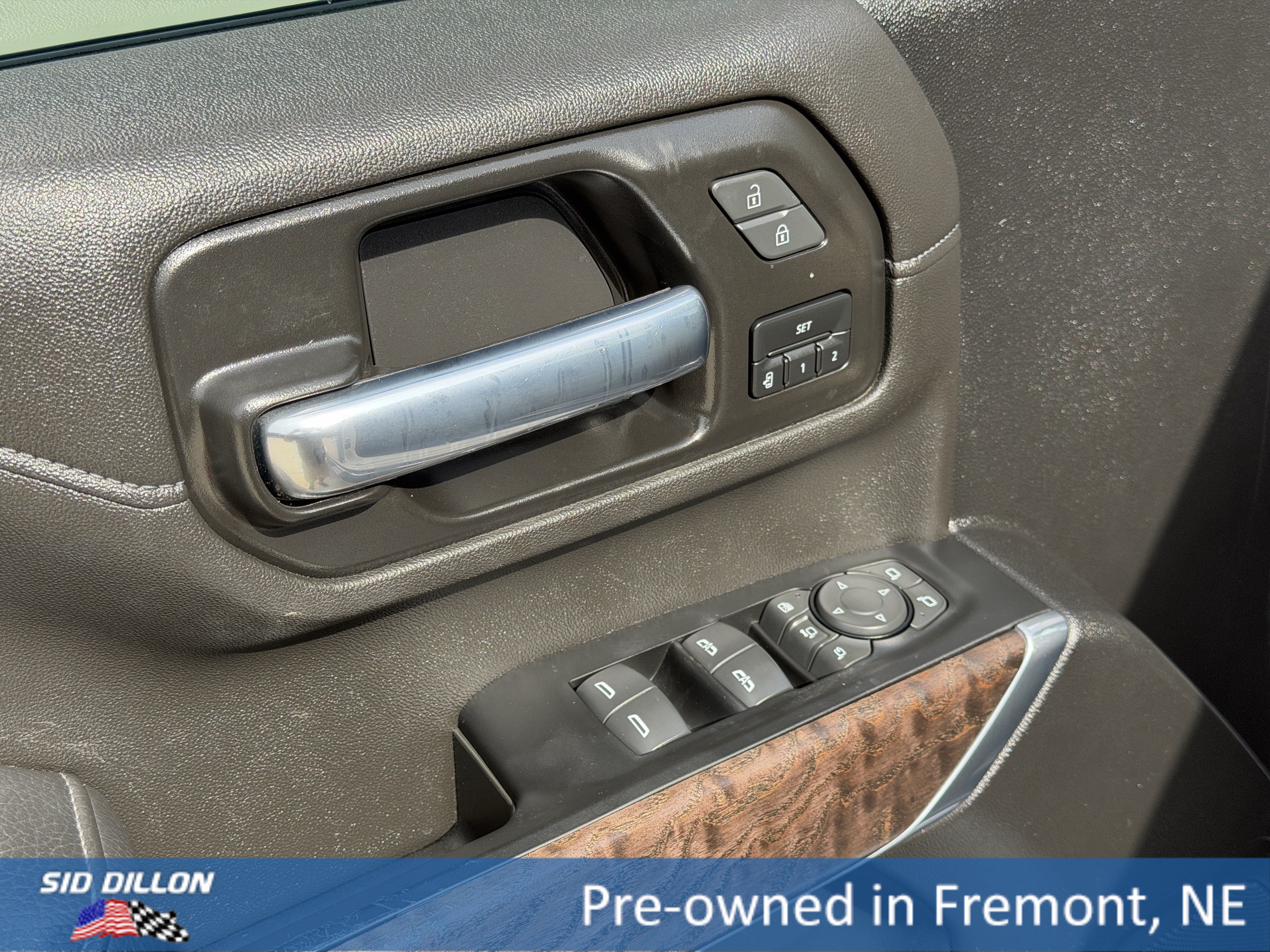 Used 2021 GMC Sierra 2500 Denali AWD/4WD image 16