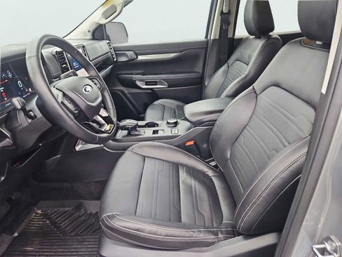 Used 2024 Ford Ranger Lariat w/ FX4 Off-Road Package image 37