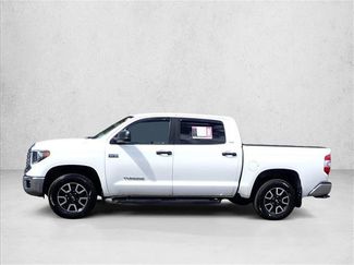 Used 2019 Toyota Tundra SR5 w/ SR5 Upgrade Package AWD/4WD video 2
