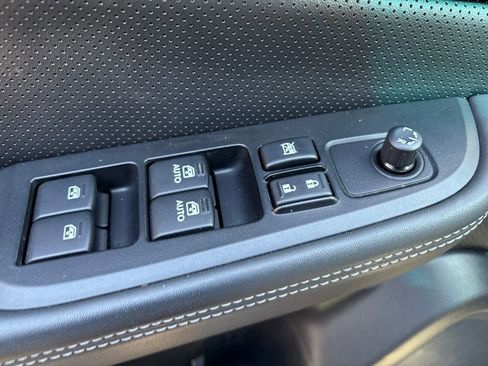 Used 2016 Subaru Legacy 3.6R Limited w/ Popular Package #4 image 12