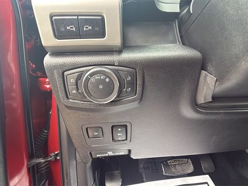 Used 2020 Ford F250 Lariat w/ Lariat Ultimate Package image 14