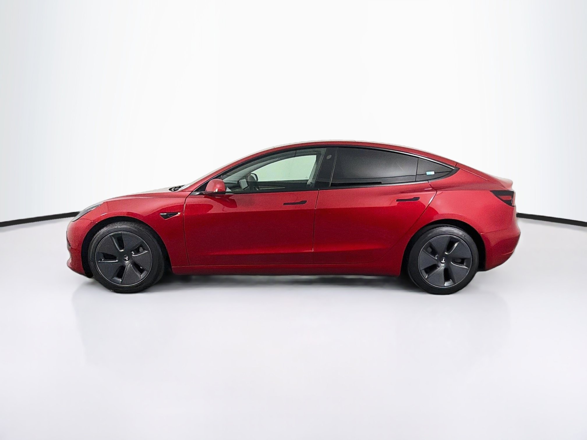 Used 2023 Tesla Model 3 Standard Range RWD image 4