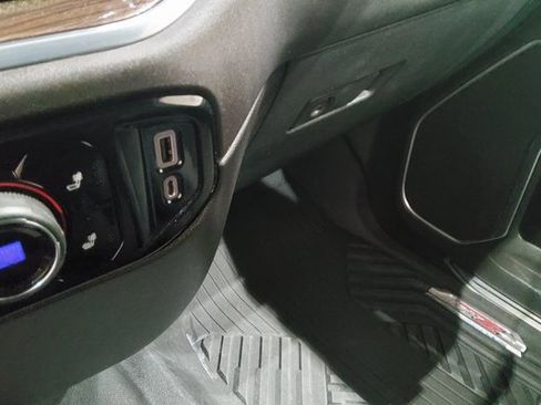 Used 2022 Chevrolet Silverado 1500 RST image 27