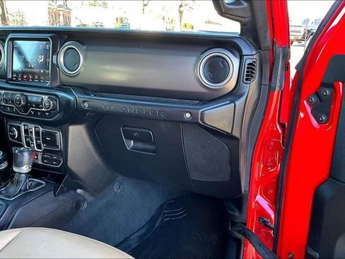 Used 2018 Jeep Wrangler Unlimited Rubicon image 23