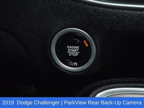 Used 2019 Dodge Challenger R/T RWD image 13