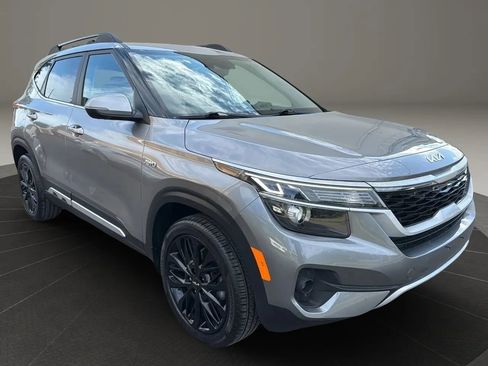 Used 2022 Kia Seltos Nightfall Edition AWD/4WD image 3