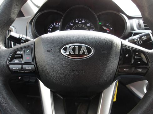 Used 2016 Kia Rio LX image 16
