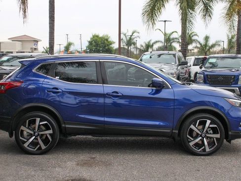 Used 2020 Nissan Rogue Sport SL w/ Premium Package image 10