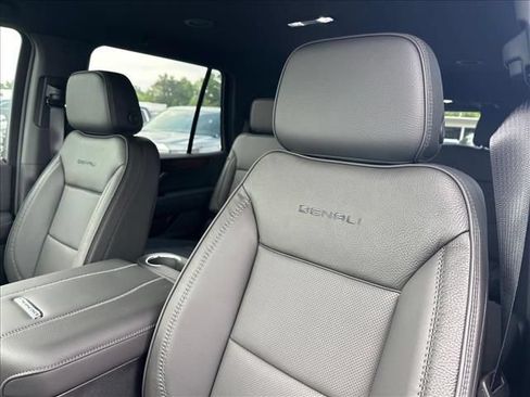 New 2026 GMC Yukon Denali AWD/4WD image 29