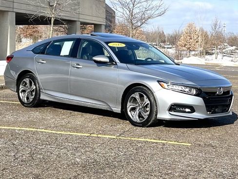 Certified 2018 Honda Accord EX-L image 7
