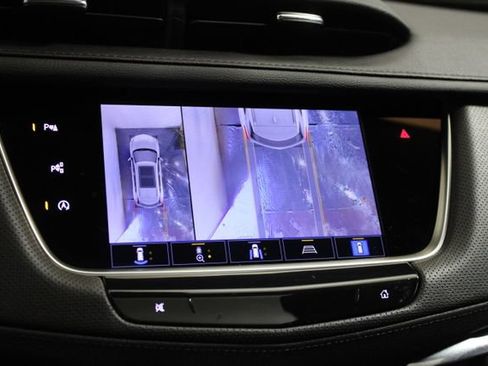 Certified 2024 Cadillac XT5 Premium Luxury w/ Technology Package AWD/4WD image 22