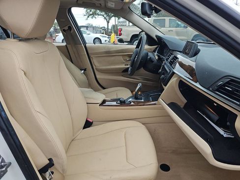 Used 2014 BMW 320i 4DR SEDAN image 12