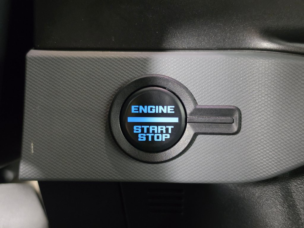 Used 2023 Ford Bronco Black Diamond AWD/4WD image 20