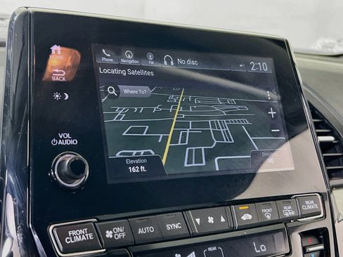 Used 2023 Honda Odyssey Touring image 13