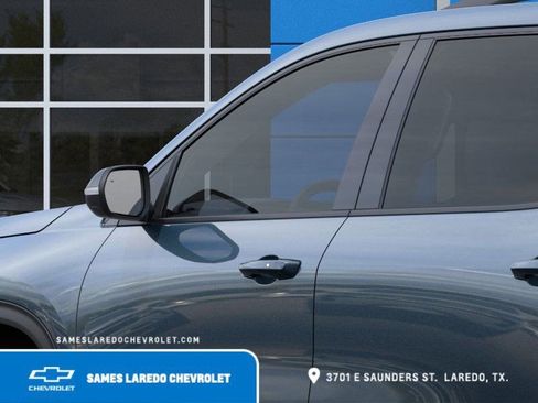New 2026 Chevrolet Traverse LT w/ Midnight/Sport Edition FWD image 12
