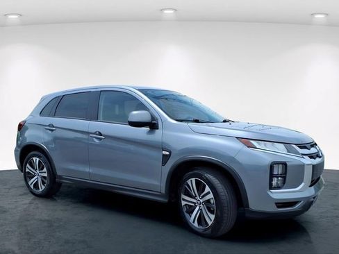Used 2025 Mitsubishi Outlander Sport ES AWD/4WD image 5