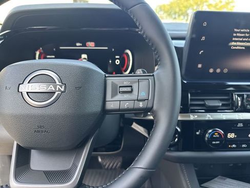 New 2026 Nissan Pathfinder SL image 19