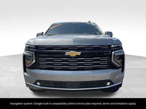 Used 2025 Chevrolet Tahoe High Country image 2