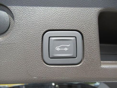 New 2026 GMC Terrain Denali AWD/4WD image 33