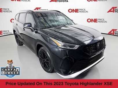 Used 2023 Toyota Highlander XSE