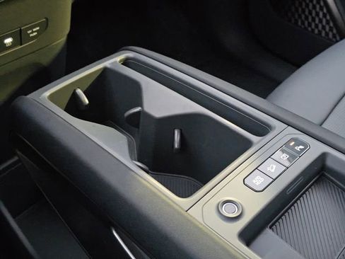 New 2026 Kia EV9 Light image 25