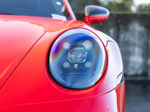 Used 2022 Porsche 911 GT3 image 17