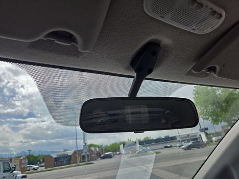Used 2021 Nissan NV200 S w/ Back Door Glass Package FWD image 21