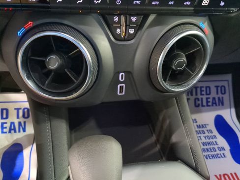 Used 2022 Chevrolet Blazer LT image 27