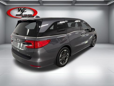 Used 2023 Honda Odyssey Elite image 6