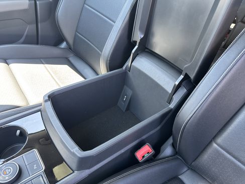 Used 2023 Volkswagen Atlas SE w/ Panoramic Sunroof Package image 13