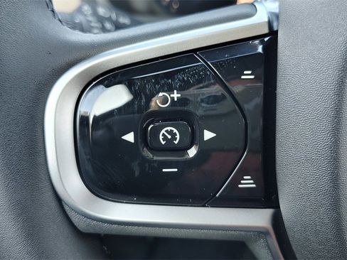 New 2026 Volvo XC90 B6 Plus image 15