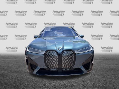 Used 2024 BMW iX xDrive50 w/ Sport Package AWD/4WD image 3