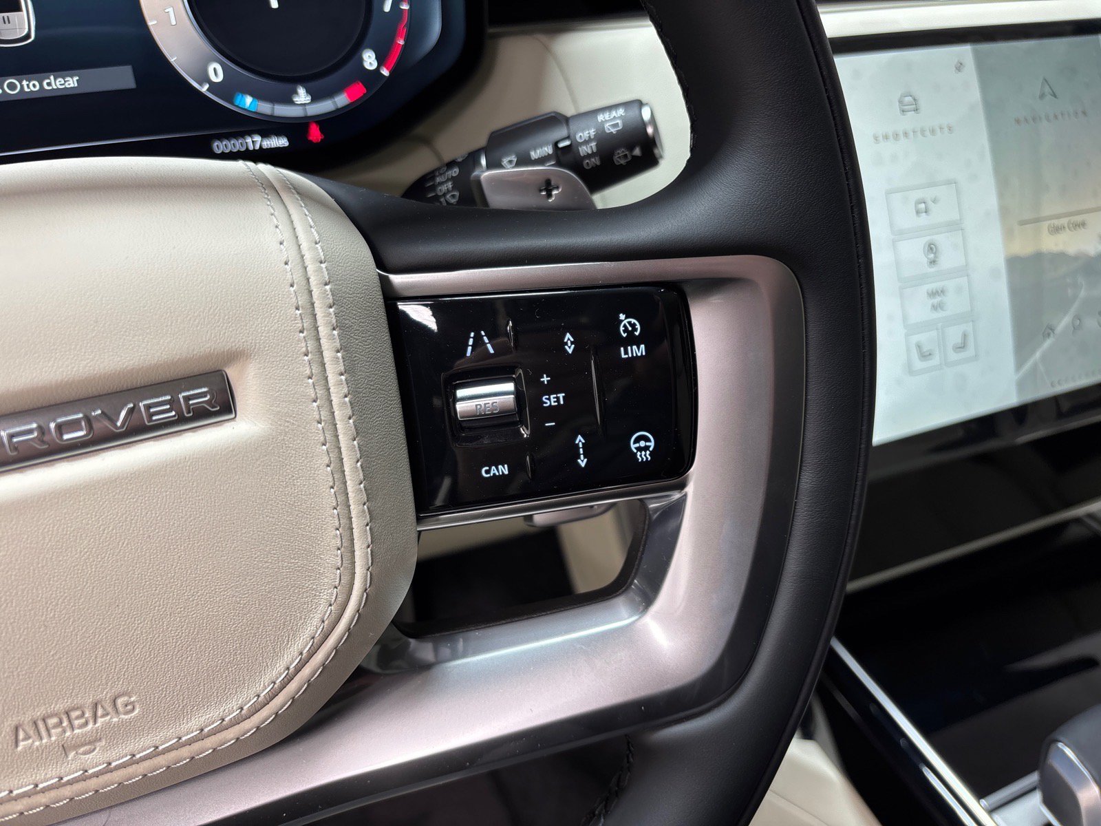 New 2026 Land Rover Range Rover SE AWD/4WD image 19