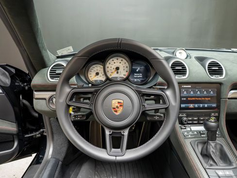 Certified 2025 Porsche 718 Boxster Spyder RS RWD image 24